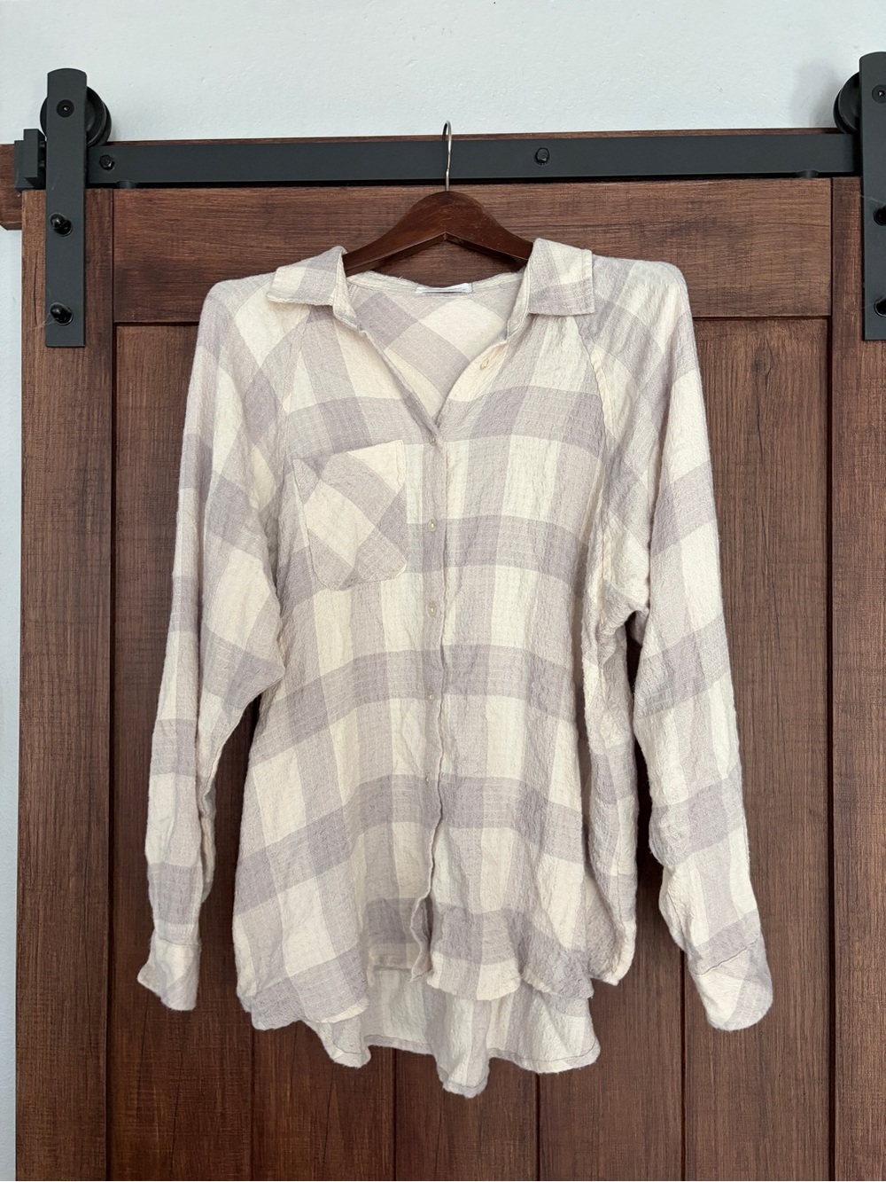 Carly Jean Los Angeles Devon Shirt